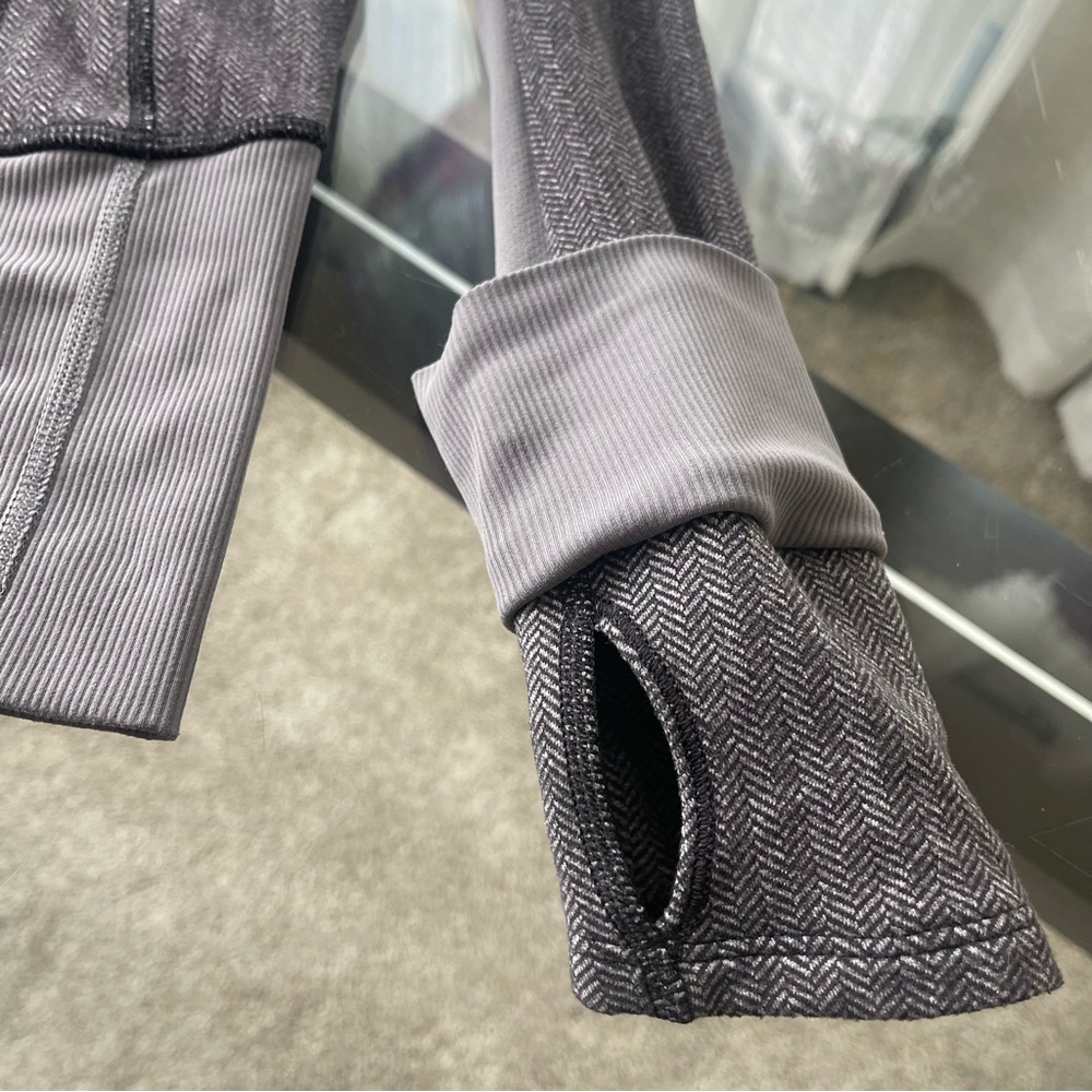 Lululemon Athletica‎ Womens Daily Practice Hooded Herringbone Grey jacket Size 2 - Picture 8 of 9